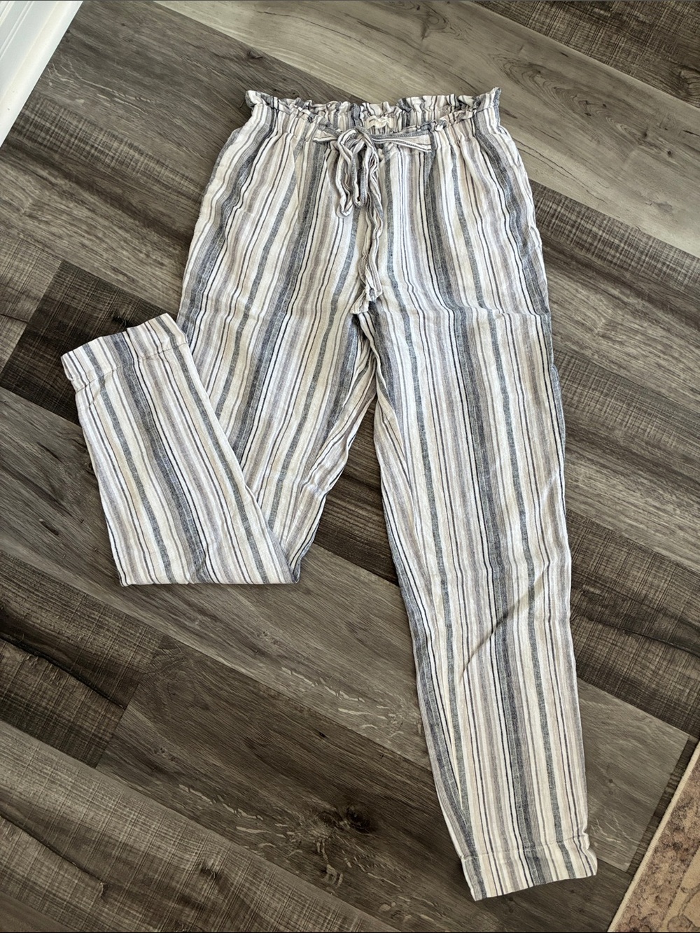 Striped Linen-Blend Drawstring Pants in Blue and White